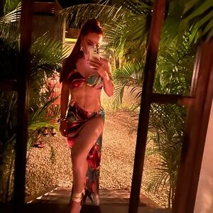 Divas boutique beach dress size small